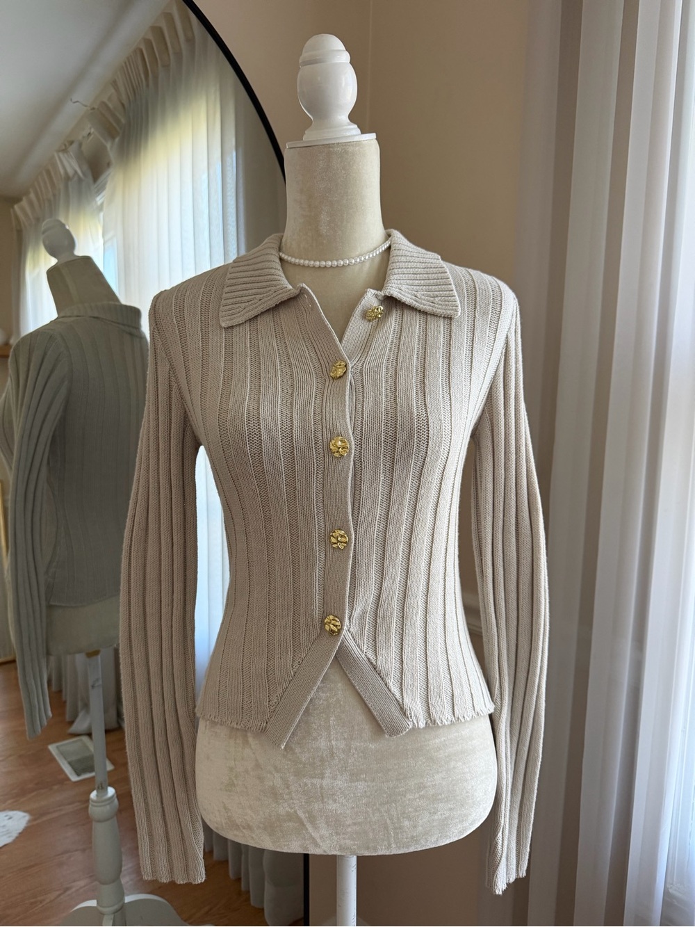 Express Beige Ribbed Knit Button-Front Sweater Top Size XS